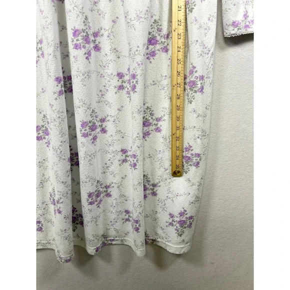 Miss Elaine Womens Nightgown Floral Print White Purple L Long‎ Sleeve - Picture 7 of 9